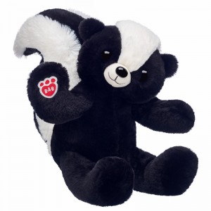 Build-A-Bear Woodland Skunk Stuffed Animal Valentines Day | ROMHZ8253